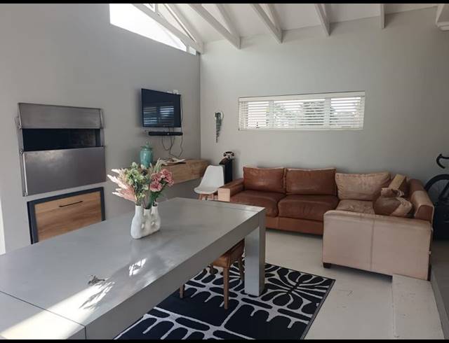 3 BEDROOM HOUSE FOR SALE IN WALMER HEIGHTS